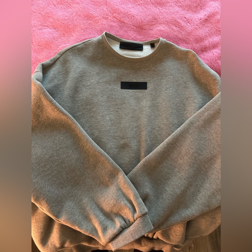 Essentials Crewneck